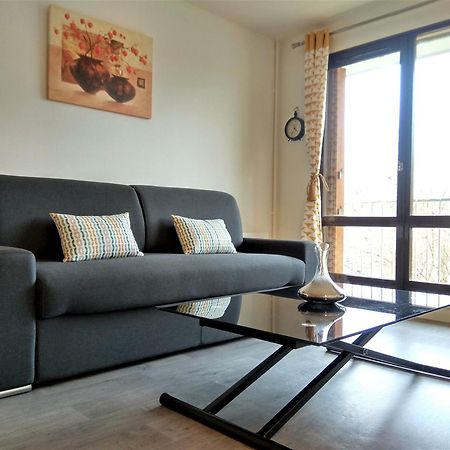 Budget Apart With Balcony And Great View Saint-Denis (Seine-Saint-Denis) Exterior foto